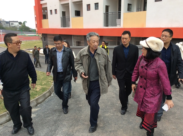 img_2210.jpg img_2210.jpg